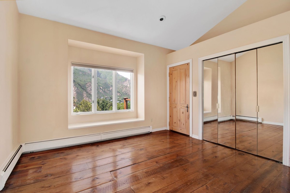 Empty bedroom